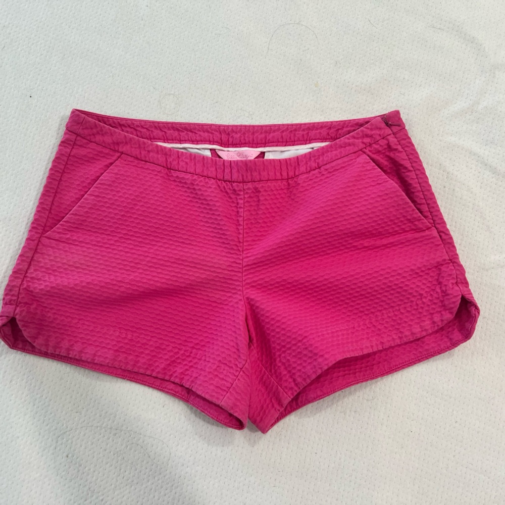 Lilly Pulitzer textured side zip shorts